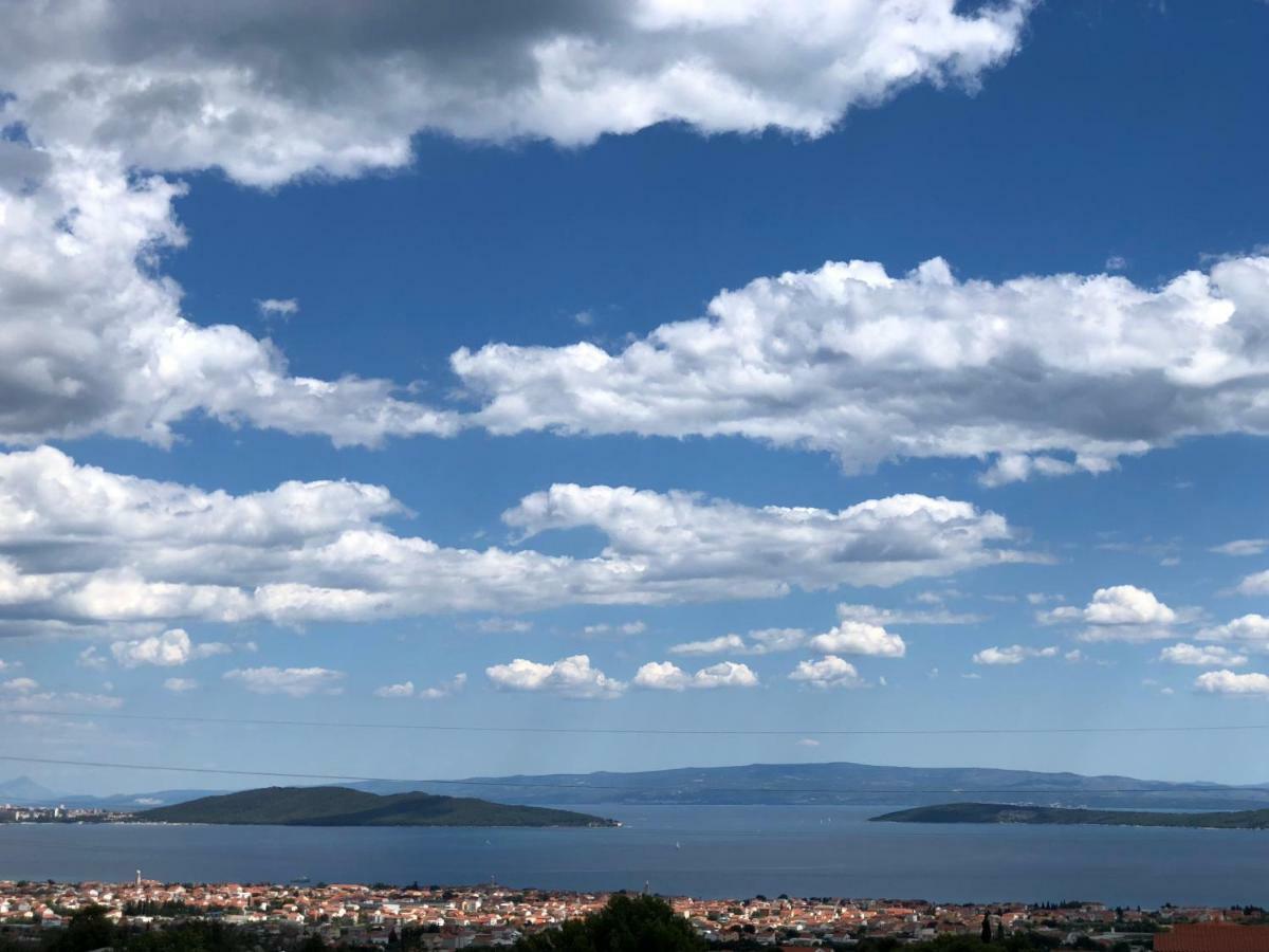 Villa Mila Kastela Kaštel Novi エクステリア 写真