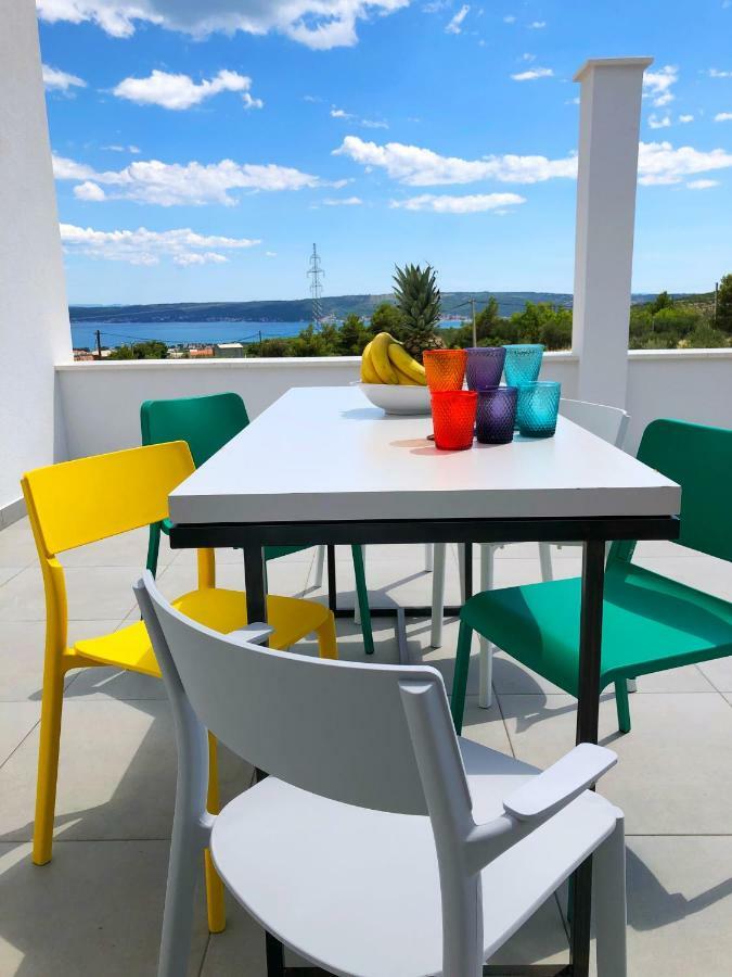 Villa Mila Kastela Kaštel Novi エクステリア 写真