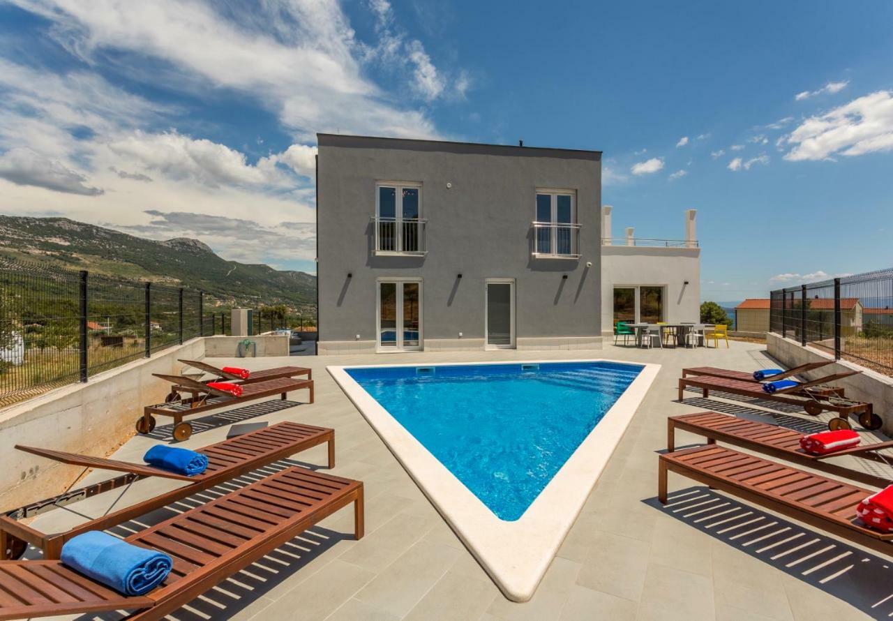 Villa Mila Kastela Kaštel Novi エクステリア 写真
