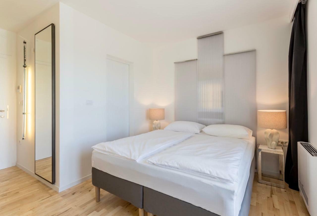 Villa Mila Kastela Kaštel Novi エクステリア 写真