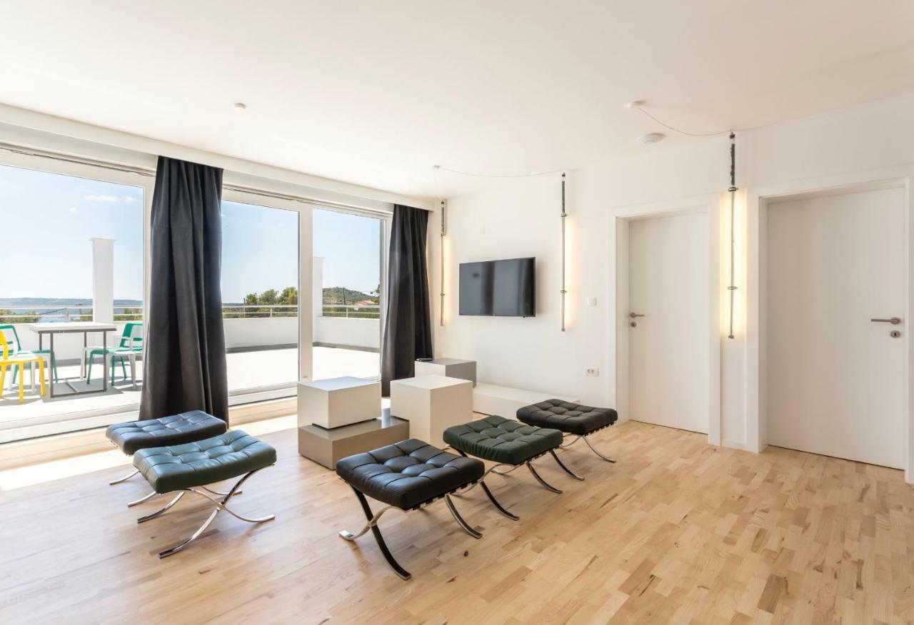 Villa Mila Kastela Kaštel Novi エクステリア 写真